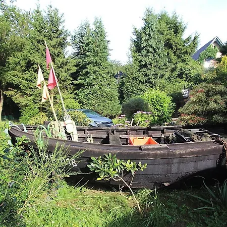 F-1041 Greta 公寓 *